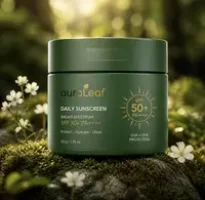 Lightweight, non greasy sunscreen that protects your skin from harmful UV rays while keeping it hydrated and fresh all day.